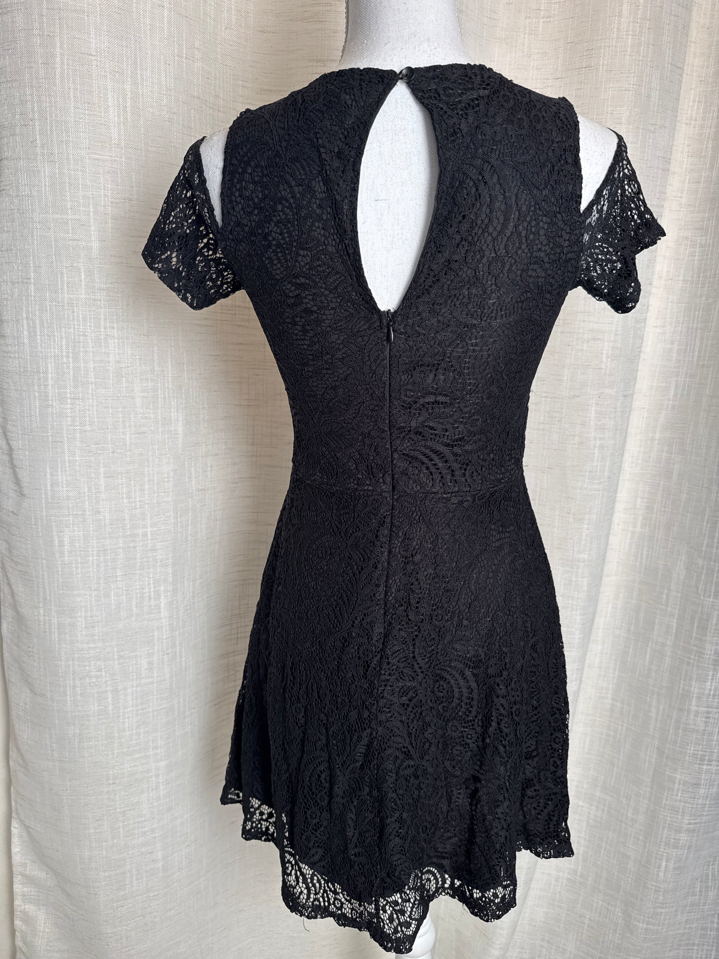 Robe JENNYFER