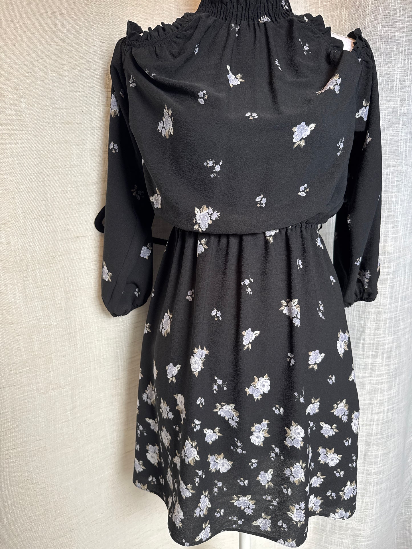 Robe NEWLOOK