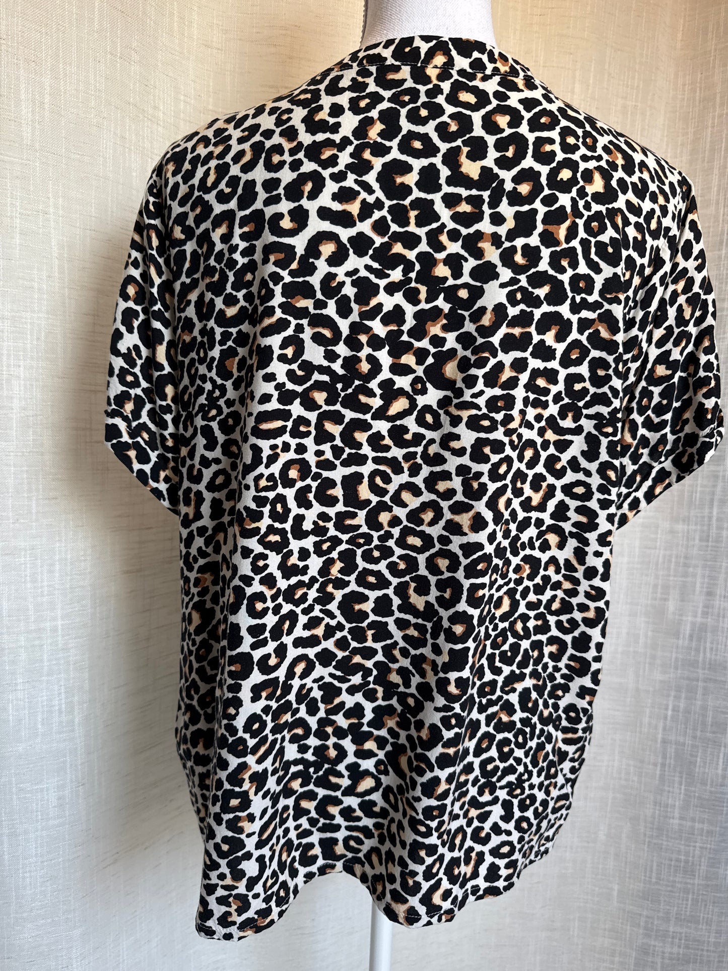 T-shirt col V